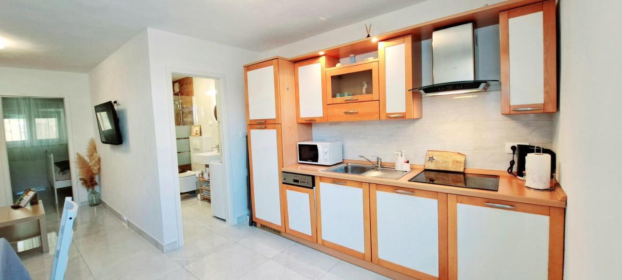 Apartment Ararita 크르크 외부 사진